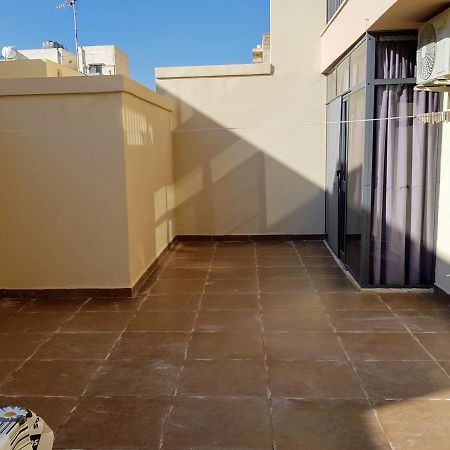 Charming Apartment-Wifi-Sleeps 5 Marsaskala Exterior foto